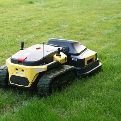 yarbo-zāle-pļaušanas-modulis-trimmeri3-yarbo